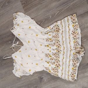 Cute flowery romper